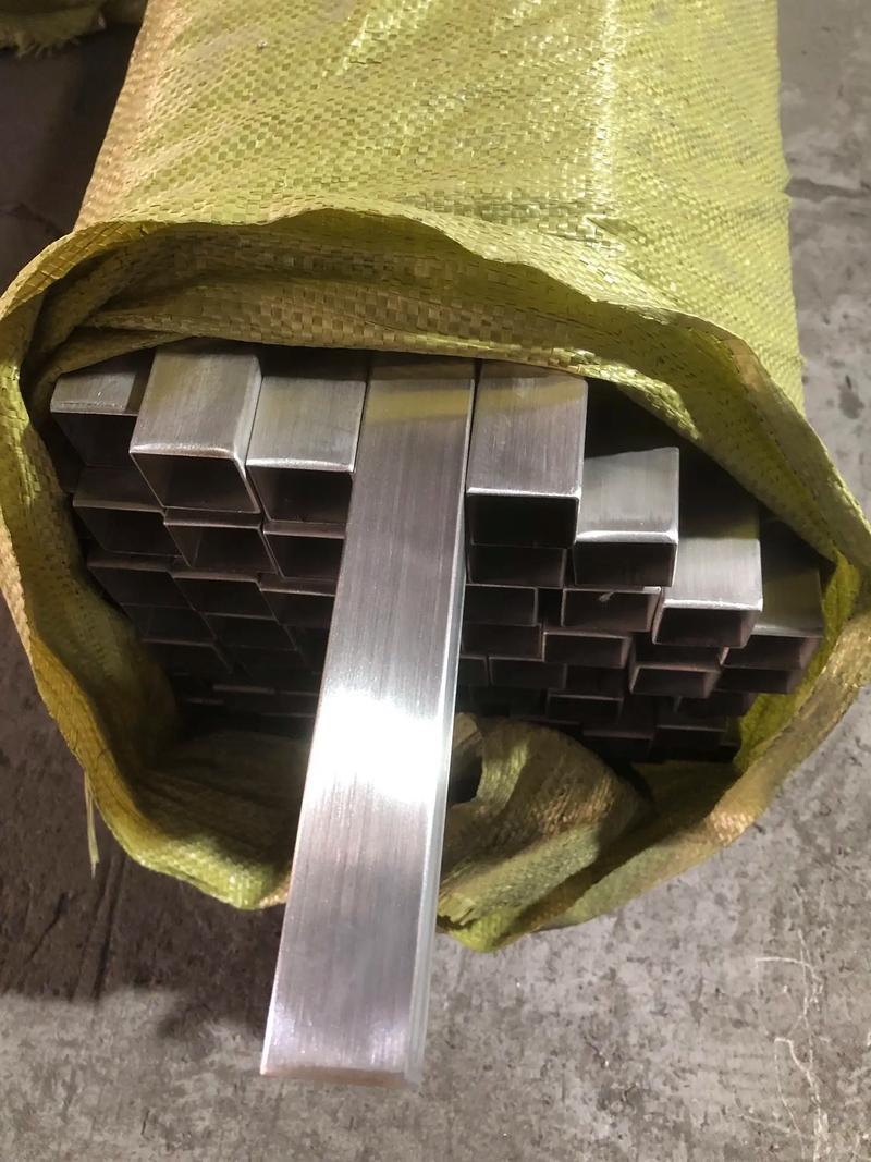 50*50方管每米多重?