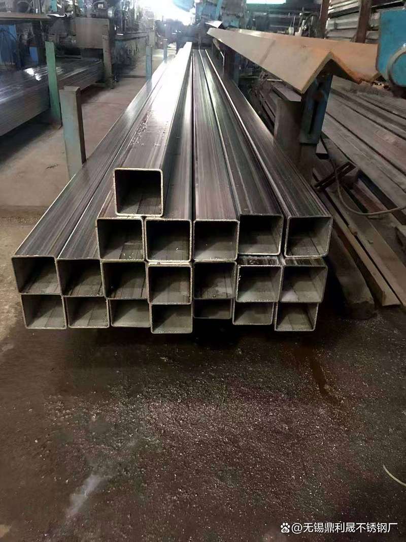 50*50方管每米多重?